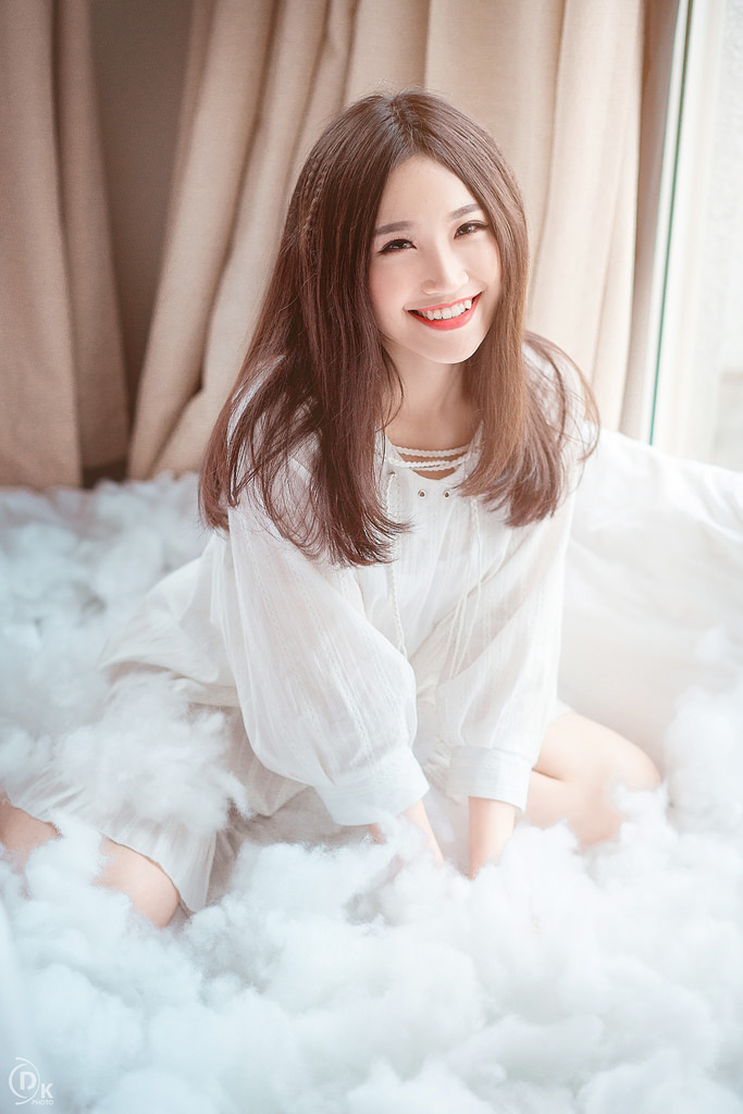 巨胸美女爆免费观看